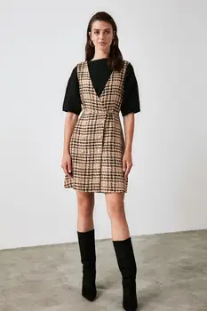 

Trendyol Tweed Gilet Dress TWOAW21EL2158