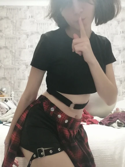 Harajuku E-girl Open Pleated Mini Skirt with shorts photo review