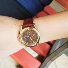 Relojes de lujo de cuarzo de los hombres relojes correa de cuero impermeable 30M de los hombres de moda gratis reloj con envío para hombres reloj con encendedor