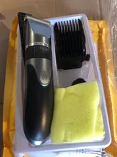 Cortadora de pelo profesional recargable para hombres, máquina eléctrica para cortar Cabello, con cuchilla de cerámica de titanio, de bajo ruido, para barbero
