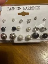 Juego de 9 pares de pendientes negros para mujer, Set de pendientes de perla simulada con bolas, Piercing de flor, kit de aretes de tuerca con tarjeta, joyería de Bisutería