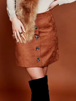 

Button Detail Velvet Mini Skirt