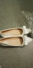 Señoras zapatos de tacón bajo cuero para primavera señaló zapatos de mujer alta Lazo Rojo desliz en el vestido zapatos mujer zapatos náuticos señora