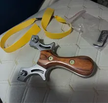 Tirachinas de acero inoxidable para caza potente, honda de cuero plano y madera maciza de alta precisión para exteriores y competición