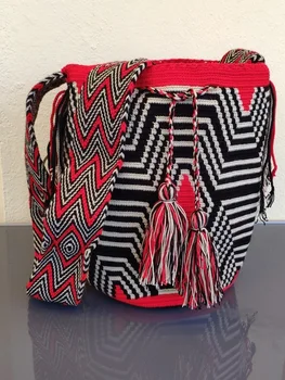 

Mochila wayuu a handle made handbag geometric black-Red