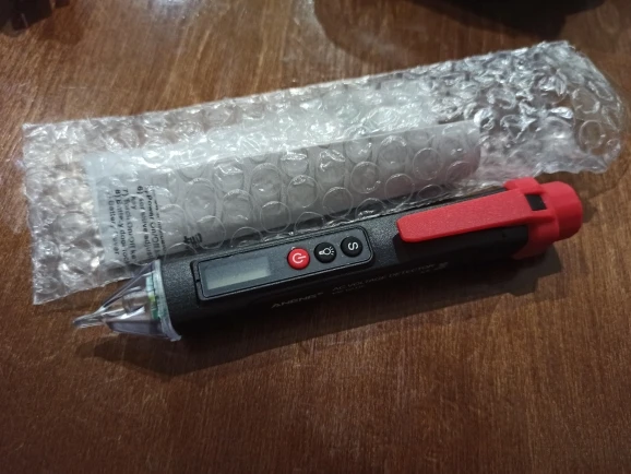 Отзыв о товаре ANENG VC1010 вольтметр цифровой тестер индикатор напряжения тестер напряжения Цифровые датчики напряжения переменногопостоянного тока умная бесконтактная ручка измерительный прибор индикаторная отвёртка вольтметры от пользователя A***v