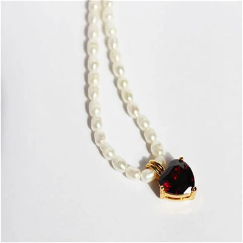 European And American Retro Wine Red Love Heart Pendant Freshwater Pearl Clavicle  Fashion Necklace for women Wedding Part Gifts