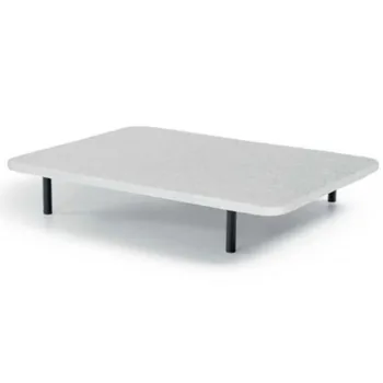 

Basis for mattress upholstered in woven 3D breathable and anti-slip