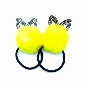 

Pompom 2 pack with ears for girls yellow
