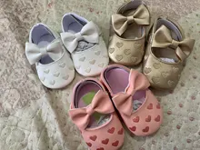 Zapatos informales para recién nacidos, calzado de piel con estampado de corazón y suela suave de 0 a 18M, 3 estilos, 2020