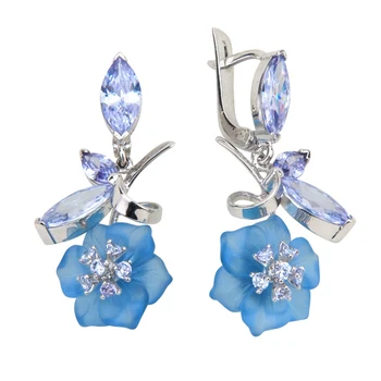 

Silver earrings with quartz and cubic zirconia