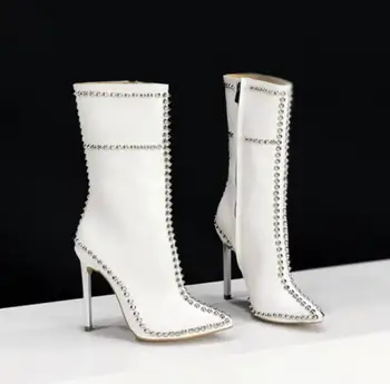 

Classic Boots,Fabulous,White Boots,Beautiful Shoes,Fancy,Fashionable, Highclass, High Quality, Classy, Paris Style, Amazing boot