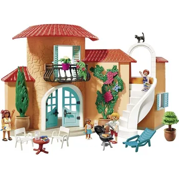 

PLAYMOBIL Family Fun Chalet, from 4 years old (9420)