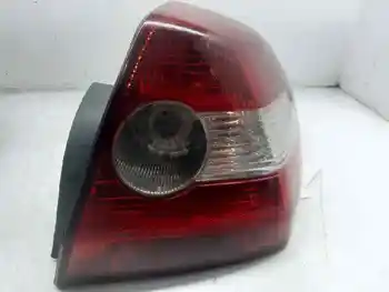 

8200142681 rear pilot right RENAULT MEGANE II CLASSIC saloon