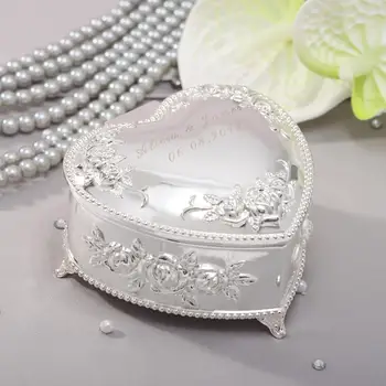 

Engravable Heart Shaped Jewelry Box for Bridal Attendant Customized Bridesmaid Gift Birthday Favor For Girlfriend