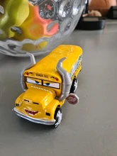 Disney Pixar coches 3 coches 2 Mack tío escuela autobús camión Diecast 1:55 suelto Rayo McQueen coche de juguete nueva marca en Stock