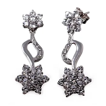 

Earrings 18k white gold motif flower zircons [AB4580]