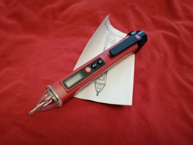 Отзыв о товаре ANENG VC1010 вольтметр цифровой тестер индикатор напряжения тестер напряжения Цифровые датчики напряжения переменногопостоянного тока умная бесконтактная ручка измерительный прибор индикаторная отвёртка вольтметры от пользователя V***v