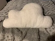 Almohada en forma de nube blanca y gris, cojín de peluche relleno, ropa de cama, habitación de bebé, decoración del hogar, regalo de cumpleaños de niña
