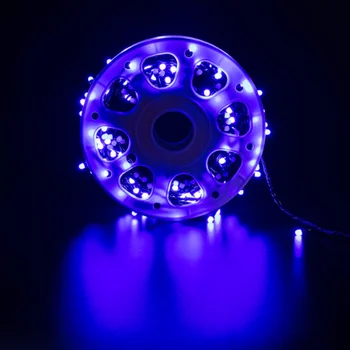Nieuwe Jaar Guirlande Straat Lineaire, 100 Led, Multi-gekleurde, Kegels Op Een Donkere Draad, met De Mogelijkheid Van Building Up Nieuwe Jaar Guirlande Straat Lineaire, 100 Led, Multi-gekleurde, Kegels Op Een Donkere Draad, met De Mogelijkheid Van Building Up