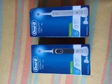 Oral B Vitality D100 CrossAction, Cepillos de dientes Eléctricos Recargables Blanco/Negro, limpieza 2D, cabezal oscila y rota