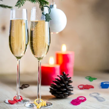 

Christmas Cup Identifier 144844