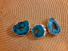 Colgantes de Druzys naturales azules para mujer, Charms, conector de piedra de cuarzo, colgante de lágrima dorada, regalo de joyería, collar de drusa DIY a granel