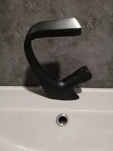 Grifo negro para baño con acabado cromado, grifos de lavabo, llave mezclador de agua fría y caliente, de un solo orificio, ELM457