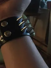 Único de tres fila puntiagudo hacen picos remache de cuero ancho Punk Rock gótico Unisex pulsera de hombre de la joyería