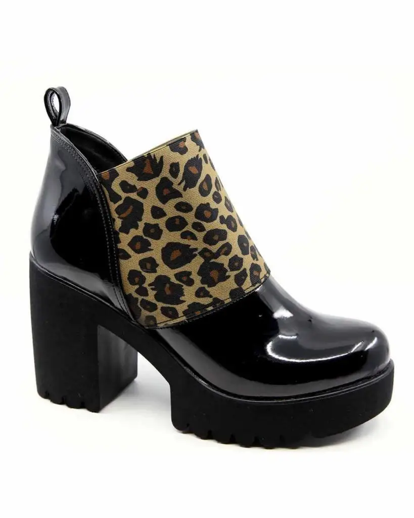 

Mosimoso Women's Ankle Height Boot
