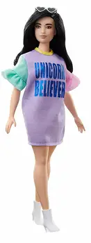 

Barbie - Fashonista doll with black hair and white skin with toy store articles created Manual