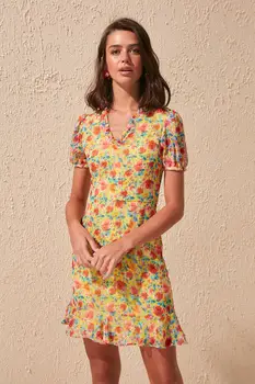 

Trendyol Flower Decorated Dress TWOSS20EL1528