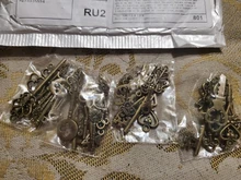 13 Uds Vintage encantos mixto colgante de llaves bronce antiguos encantos clave collar pulseras DIY joyería de Metal al por mayor