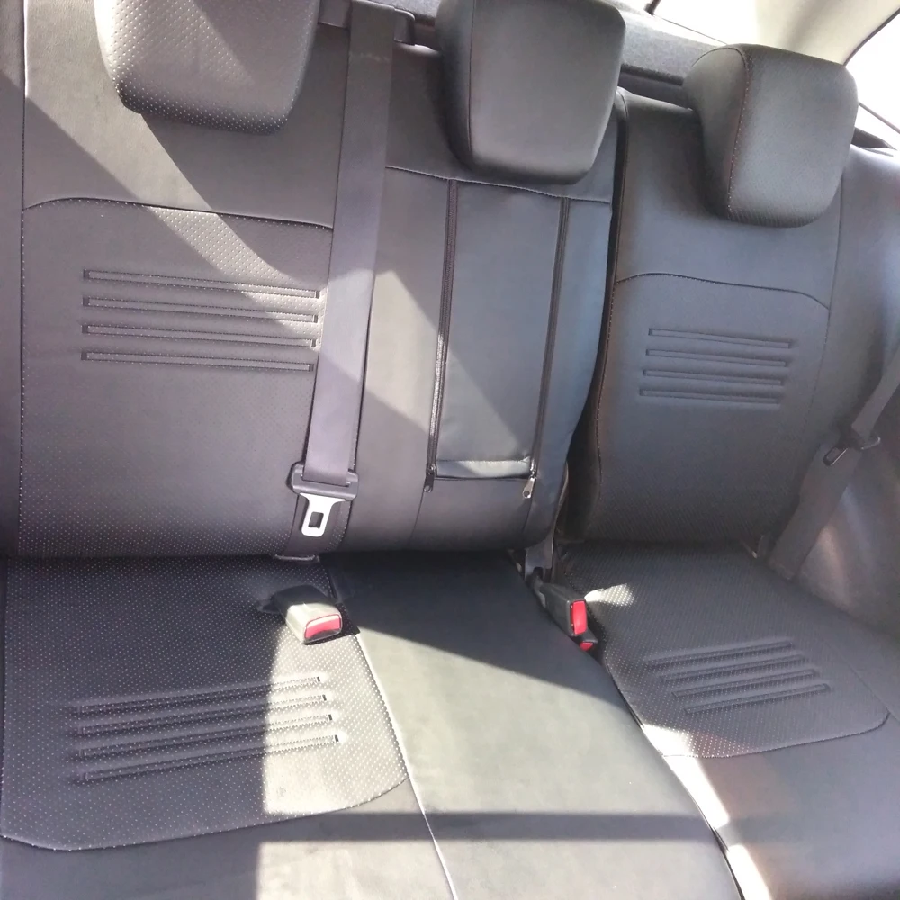 Для Hyundai Sonata-4(5)(ТагАЗ)(Хюндай Соната) 2004-2010 комплект модельных чехлов на сиденья из экокожи-модель турин экокожи