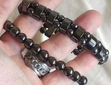 Pulsera de Metal elástica para hombre y mujer, brazalete redondo de piedra natural negra para la pérdida de peso, terapia magnética, hematita, moda