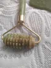 Gua Sha-Rodillo de piedra de jade para masaje facial, rodillo estiramiento piel cuello, doble cabezal, relajación de la piel, piedra de jade natural