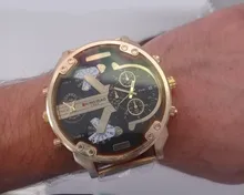 XFCS-reloj grande de acero dorado para hombre, de cuarzo, informal, con doble horario, Militar