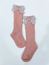Calcetines con lazo Floral para niñas pequeñas, medias largas de algodón suave hasta la rodilla para bebés, Estilo Princesa a rayas para niños de 0 a 5 años