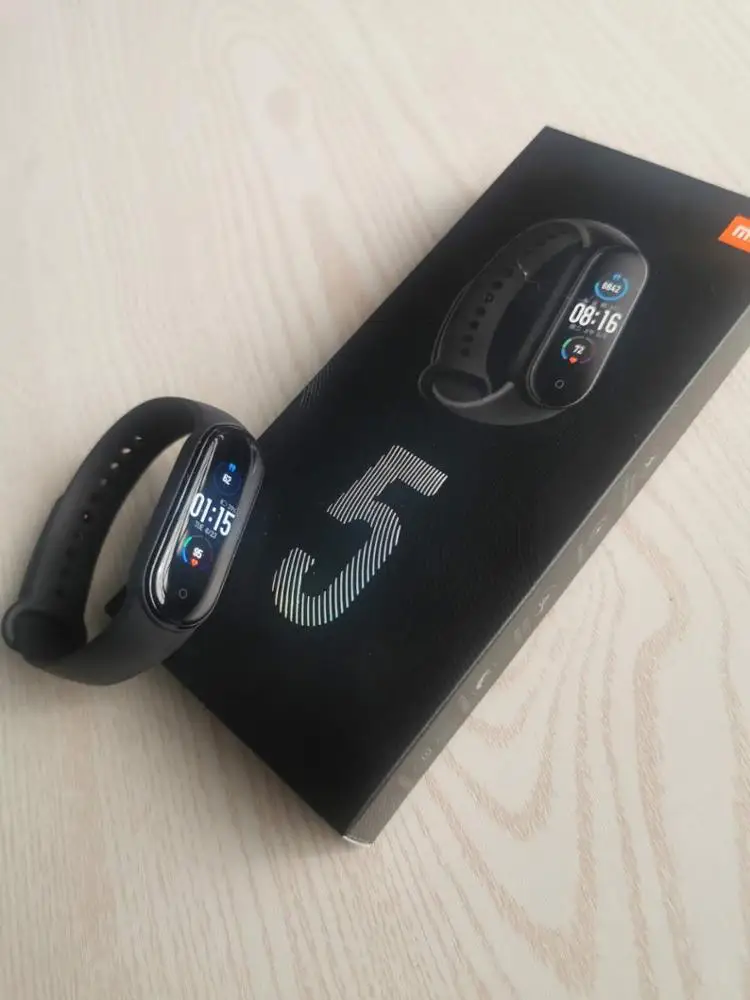  Xiaomi Mi Band 5 - Pulsera inteligente de 1.1 pulgadas,  pantalla a color con carga magnética, 11 modos deportivos, cámara remota  Bluetooth 5.0, versión global, color negro : Electrónica