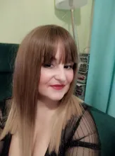 Peluca de cabello sintético con flequillo para mujer, longitud media, color marrón a rubio, resistente al calor, para Cosplay