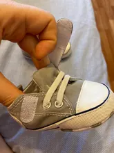 2021 nuevos bebés zapatos lona deportes clásicos zapatillas de deporte de bebé recién nacido niños niñas en primer lugar los caminantes zapatos de Velcro zapatos de niña recién nacida zapatos
