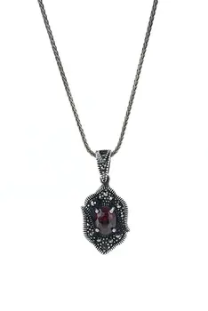 

Red Marcasite Sterling Shuttle Long Chain Silver Necklace