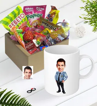 

Personalized Mr Polis Caricature Of Nostalgic Lezzetler Mug Seti-1