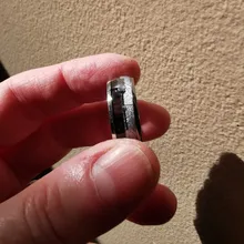 FDLK 8mm blanco y negro anillo de acero inoxidable madera de Koa flecha con incrustaciones boda banda de moda de los hombres accesorios de tamaño 6-13