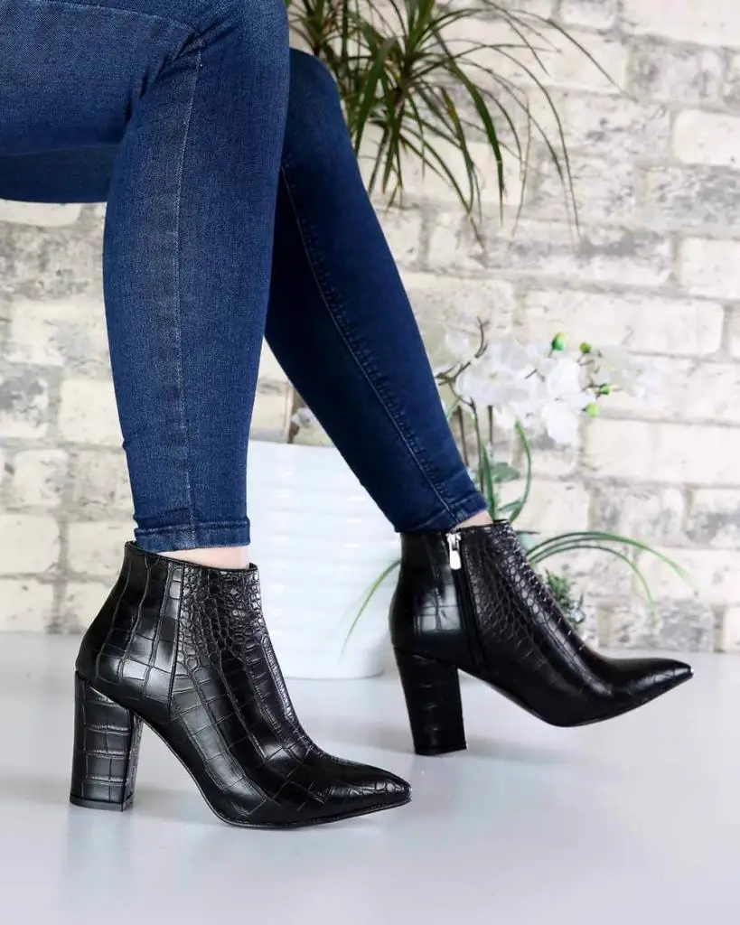 

Mosimoso Women's Ankle Height Boot