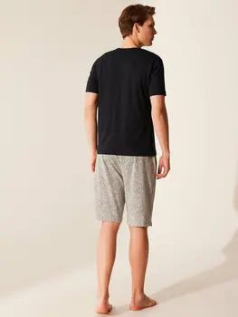 

Standard Mould Shorts Pajamas set