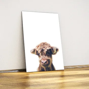 

Tiny Calf-Decorative Metal Table