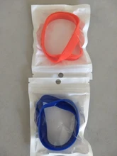 Conjunto de 2 piezas de pulsera de silicona de caucho para hombre y mujer, brazalete de Fitness en blanco y rojo y negro, pulsera de silicona para niños, regalo, joyería al por mayor