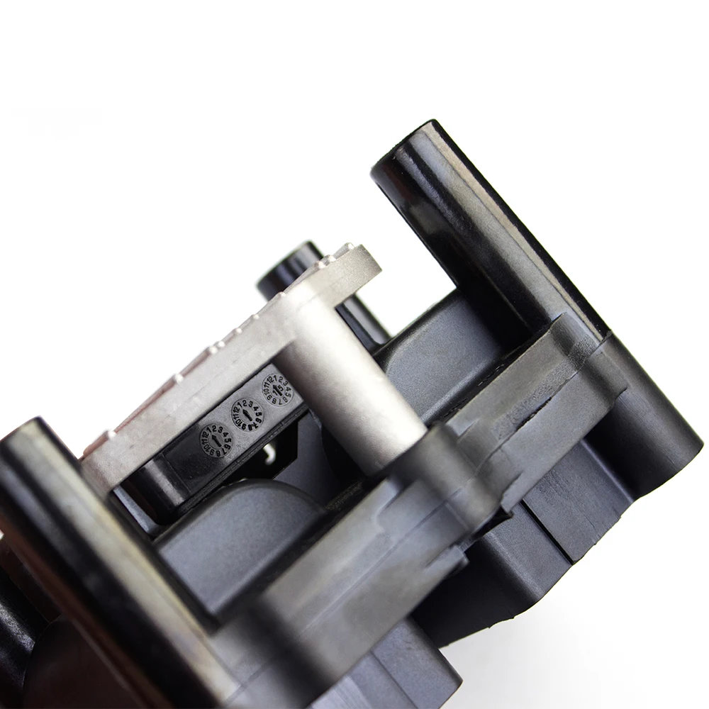 Катушка зажигания новая для VW Golf Jetta Beetle Audi A3 A4 Skoda Fabia сиденье 032905106B 032905106D 032905106F 032905106E C1319 UF277
