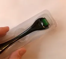 Aguja de rodillo cutáneo para el cuidado de la piel, herramienta para el cuidado de la piel, 540mm/0,2mm/0,25mm, titanio, 0,3